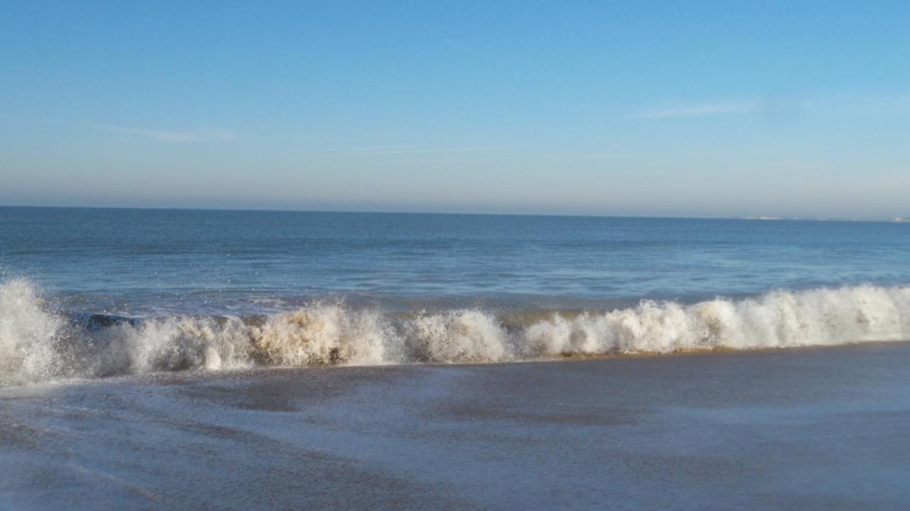 Chambre D'Hotes Et Spa De La Presqu'Ile La Faute-sur-Mer Dış mekan fotoğraf